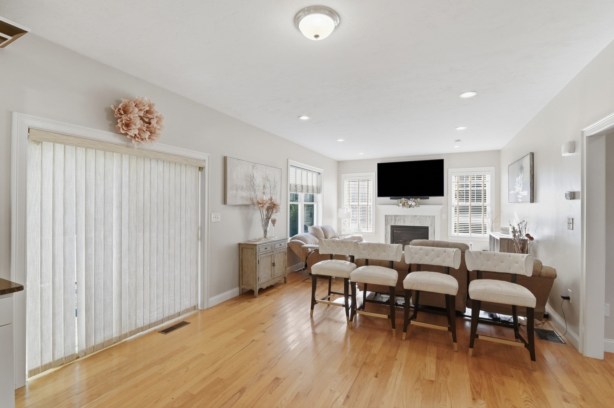60 Foxboro Rd, Wrentham, MA, 60 Foxboro Rd, Wrentham, MA Photo #9