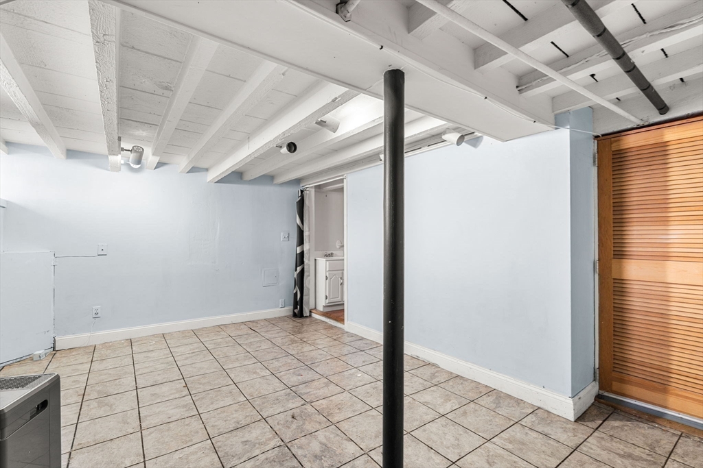 223 Bolton St, Boston, MA Photo #20