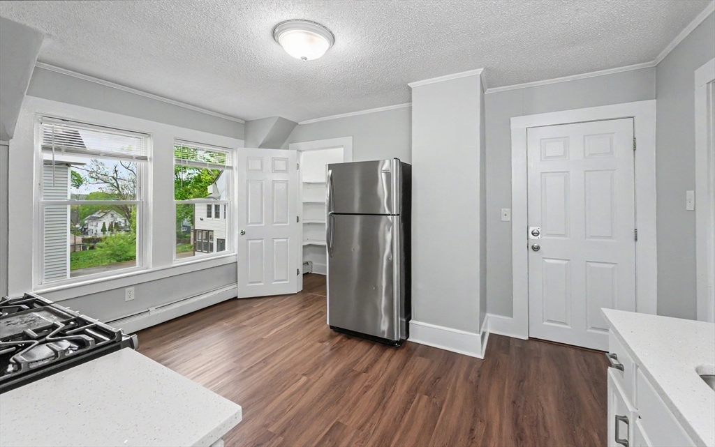 23 7th Ave, Haverhill, MA, 23 7th Ave, Haverhill, MA Photo #6