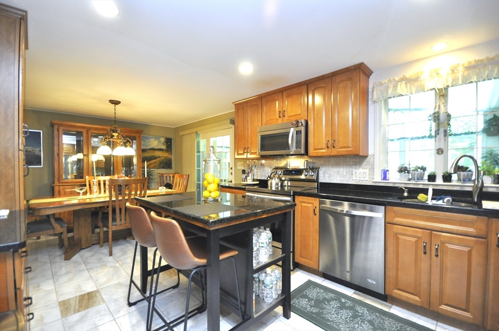 125 Walnut St
