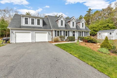 Photo of 47 Crosswinds Way, Falmouth, MA 02536 (MLS # 73512723)