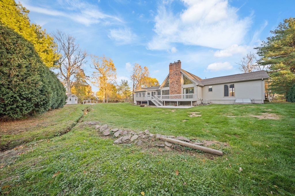 86 Willow Book Drive