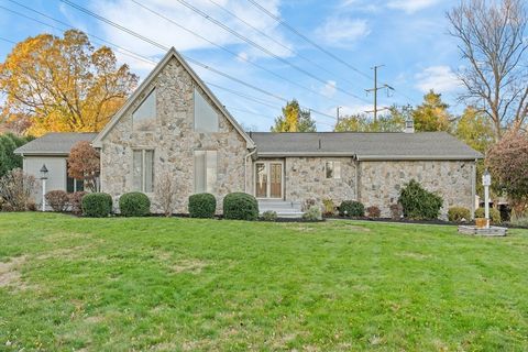 Photo of 86 Willow Book Drive, Agawam, MA 01001 (MLS # 73484140)