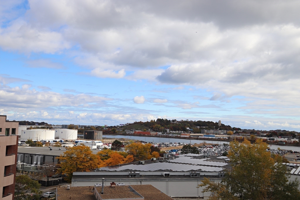 Chelsea, Massachusetts 02150, United States, 2 Bedrooms Bedrooms, ,2 BathroomsBathrooms,Residential,Active,235521