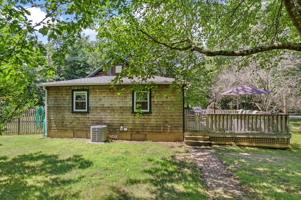 206 Old Dean St, Norton, MA Photo #4