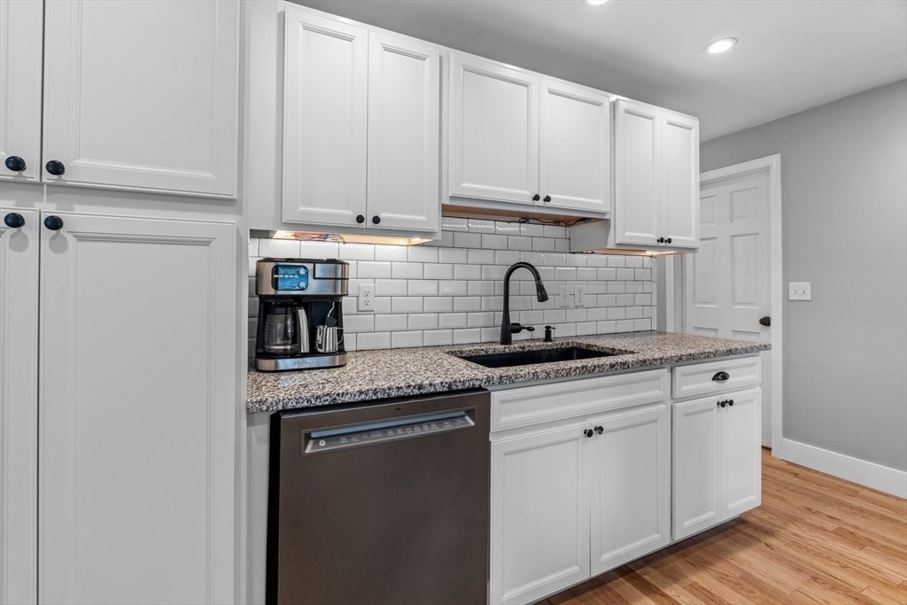 206 Old Dean St, Norton, MA Photo #14