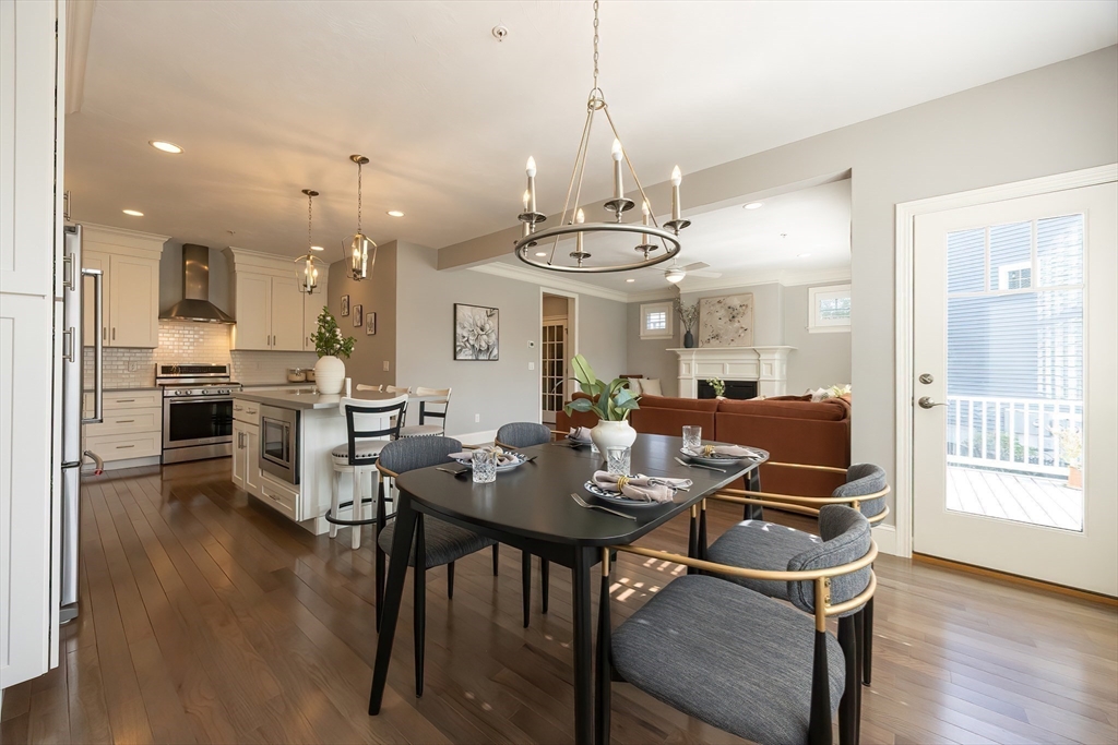 Franklin, Massachusetts 02038, United States, 3 Bedrooms Bedrooms, ,4 BathroomsBathrooms,Residential,Active,201803