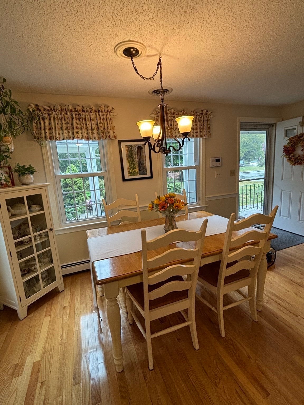 402 Twin Lakes Dr 402