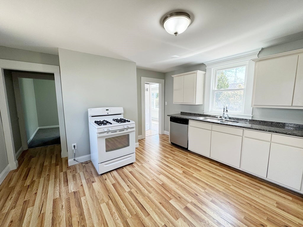 40 Cherry Street #2, Danvers, MA, 40 Cherry Street #2, Danvers, MA Photo #9