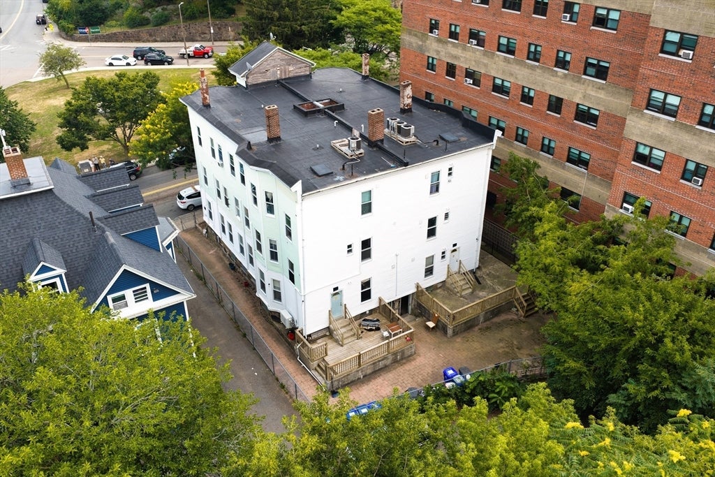 342 Bowdoin Street