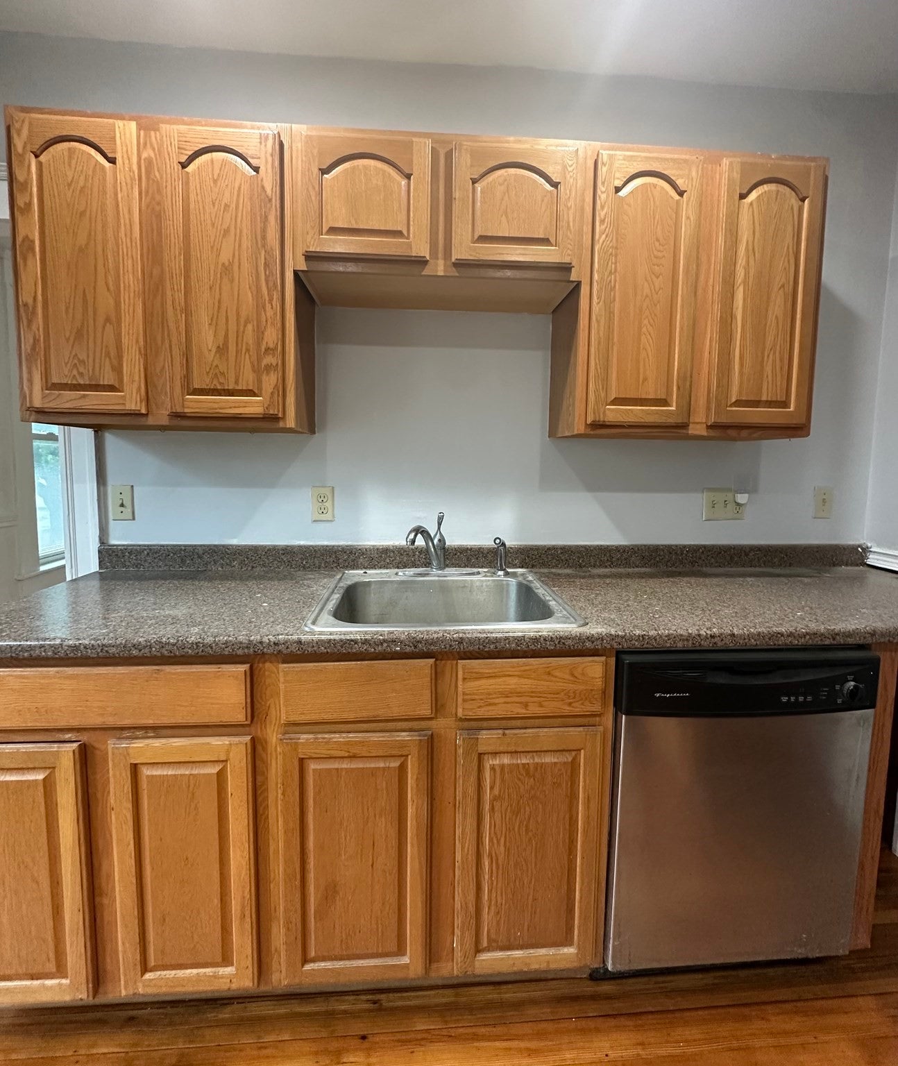 22 Carruth Street #2/F, Quincy, MA, 22 Carruth Street #2/F, Quincy, MA Photo #8