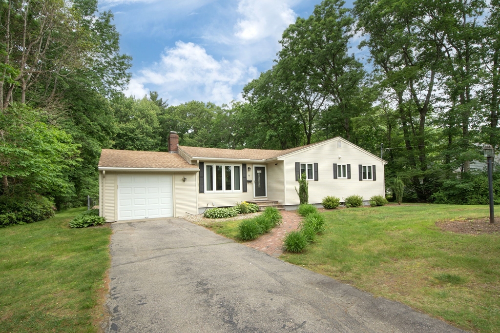 96 Summit Rd