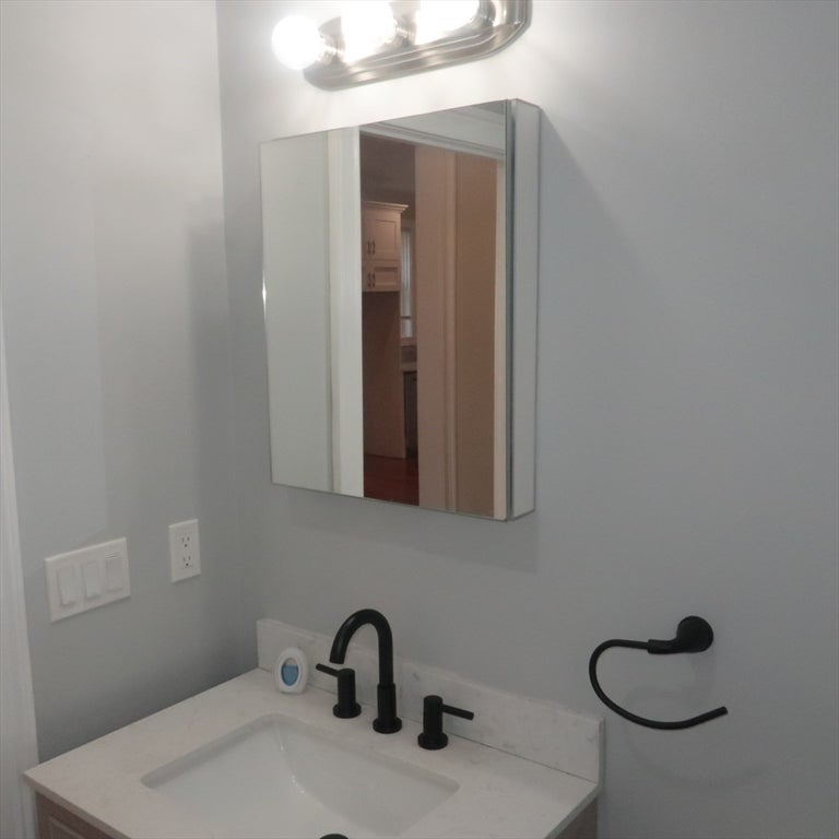 181 Harvard ST #1, Malden, MA Photo #23
