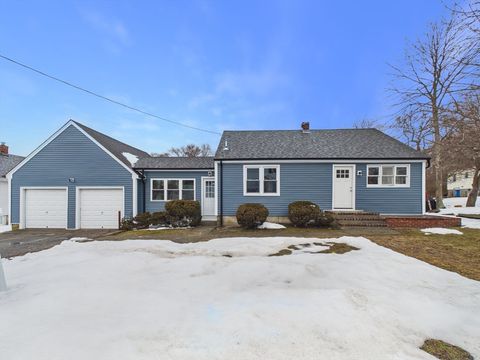 101 Perkins St Somerset MA 02725