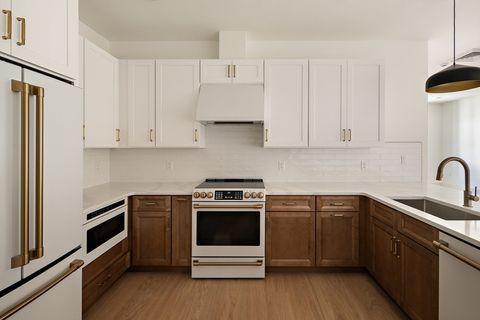 1025 Massachusetts Avenue 502 Arlington MA 02476