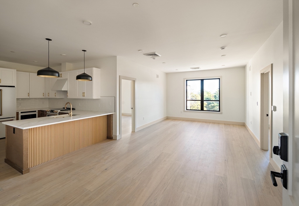 1025 Massachusetts Avenue 502