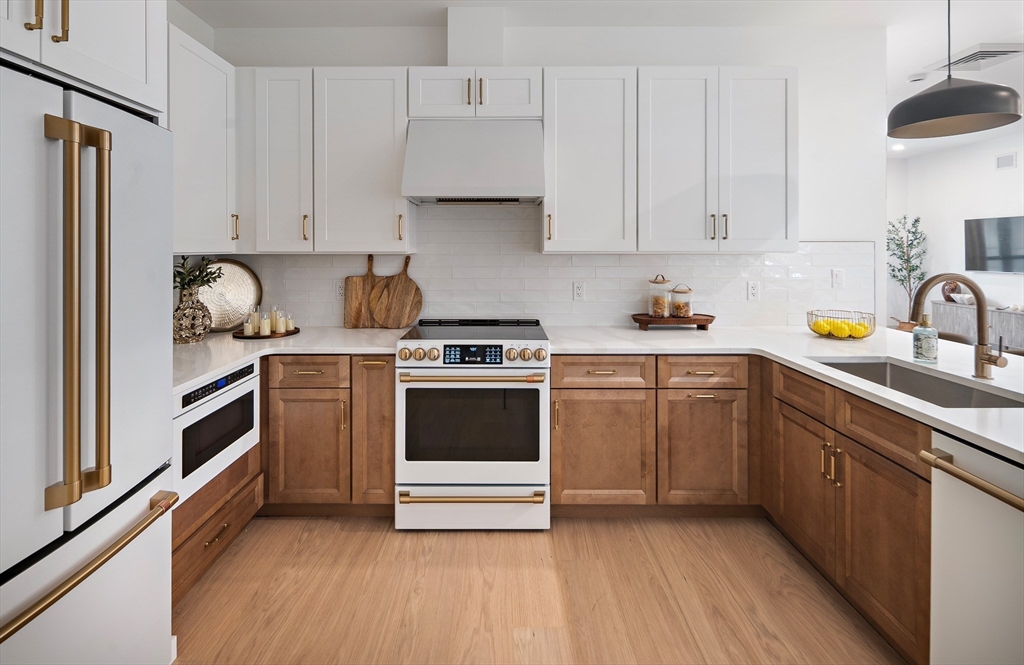 1025 Massachusetts Avenue 502