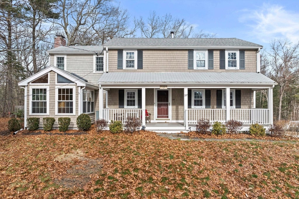 197 Circuit St, Hanover, MA Photo #1