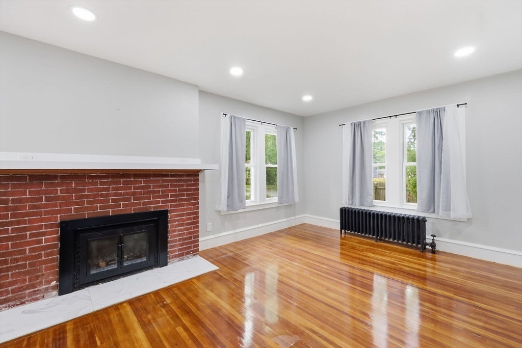 43 Eddywood St, Springfield, MA Photo #13