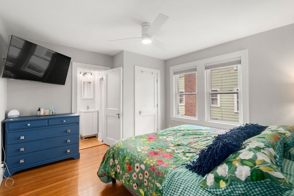 9 Dunton Rd #9, Watertown, MA Photo #17