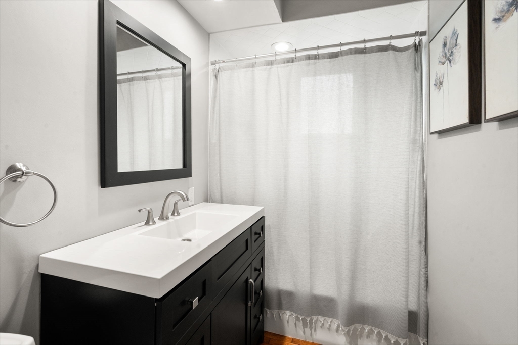 9 Dunton Rd #9, Watertown, MA Photo #20
