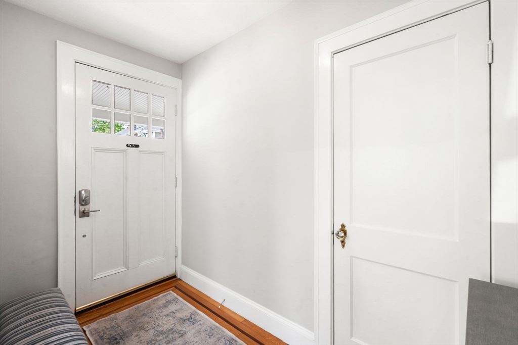 9 Dunton Rd #9, Watertown, MA Photo #4