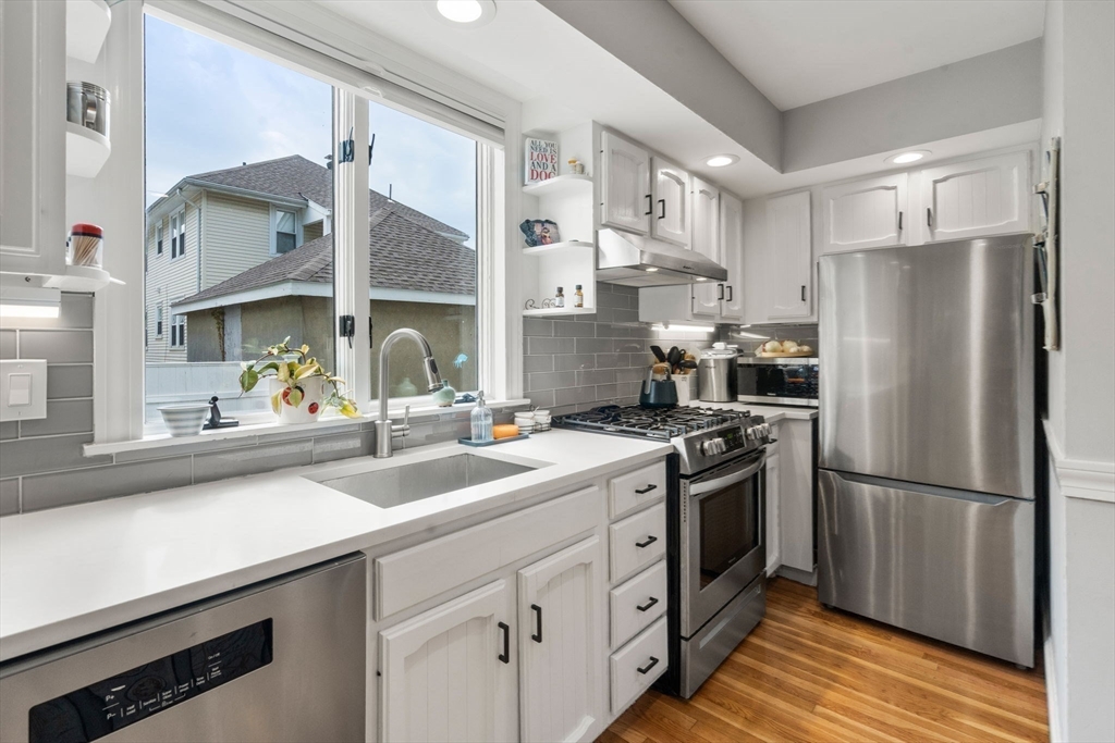 9 Dunton Rd #9, Watertown, MA Photo #12