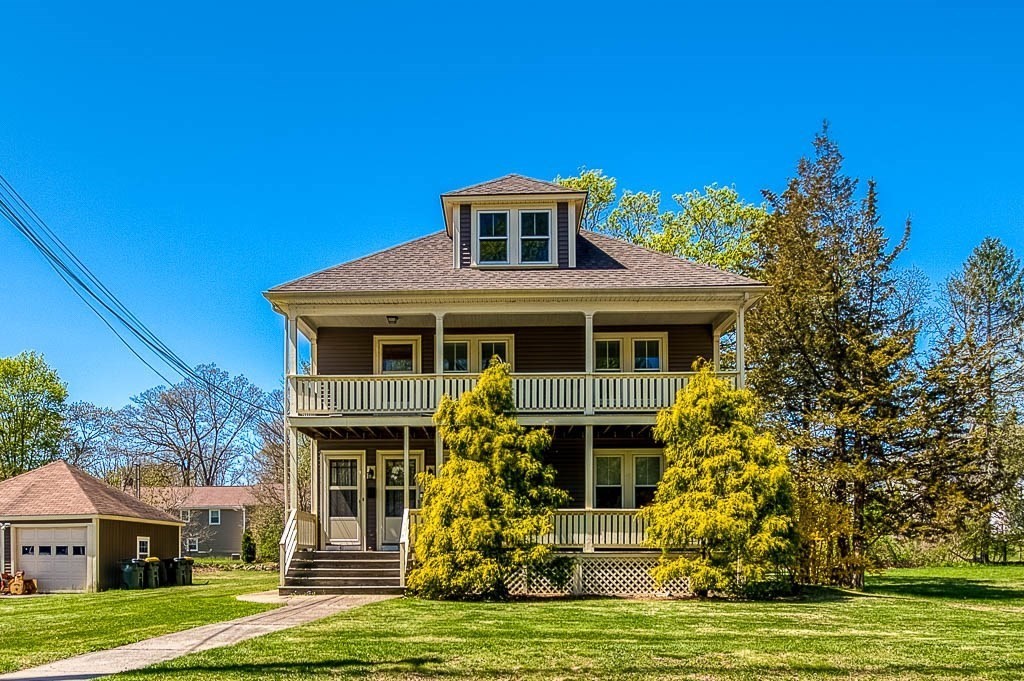 39 Lewis St