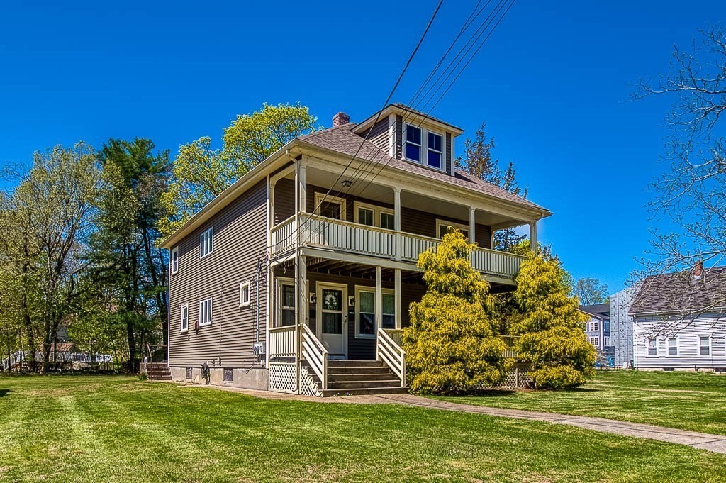 39 Lewis St