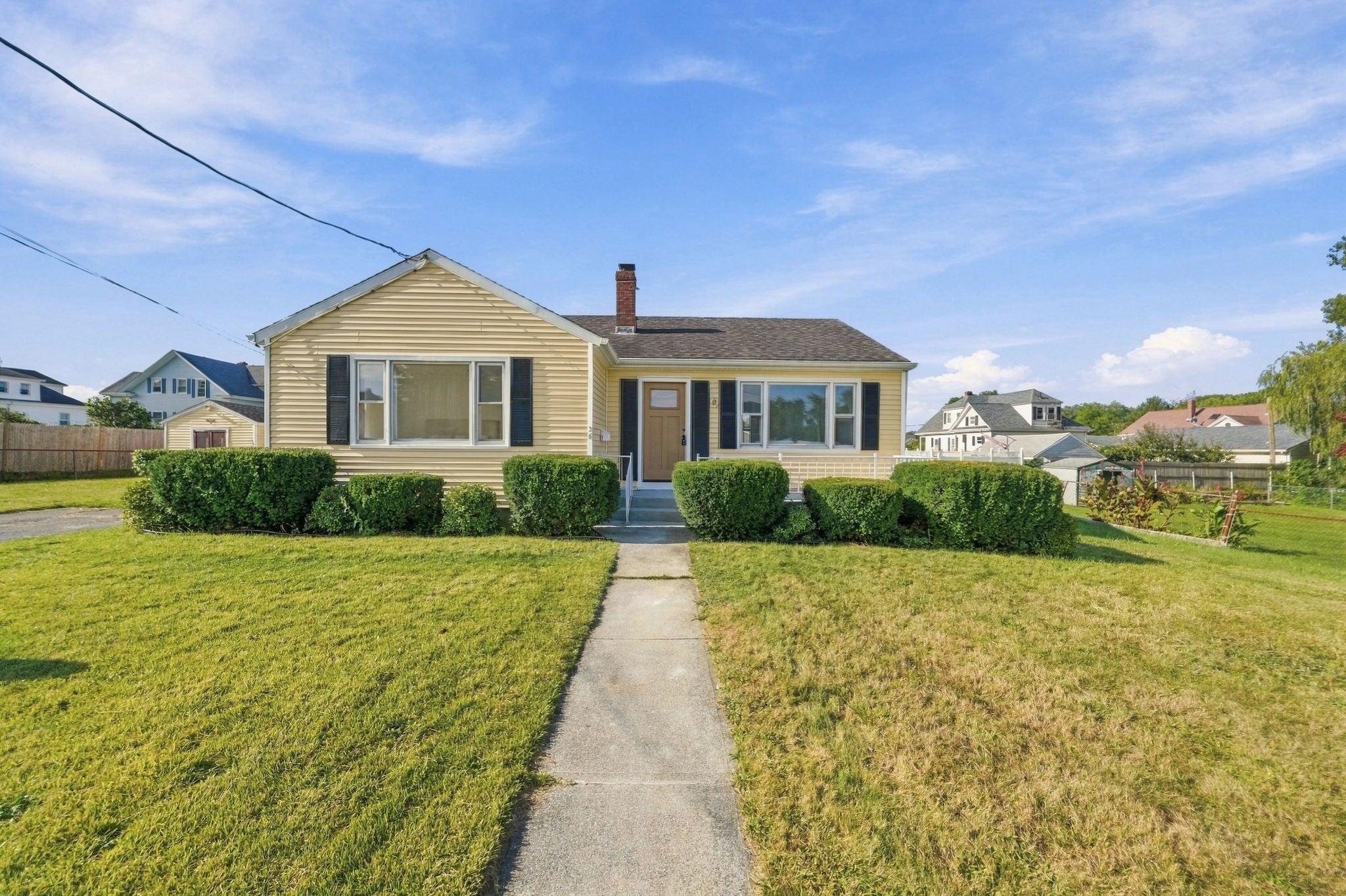 26 Gorham St, Dartmouth, MA, 26 Gorham St, Dartmouth, MA Photo #2