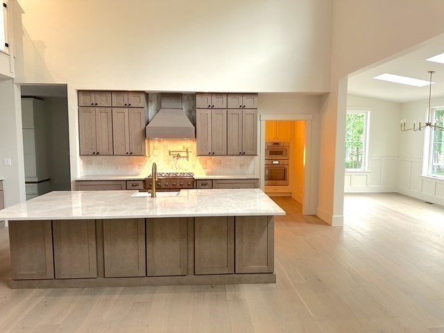 7 Lewis Court