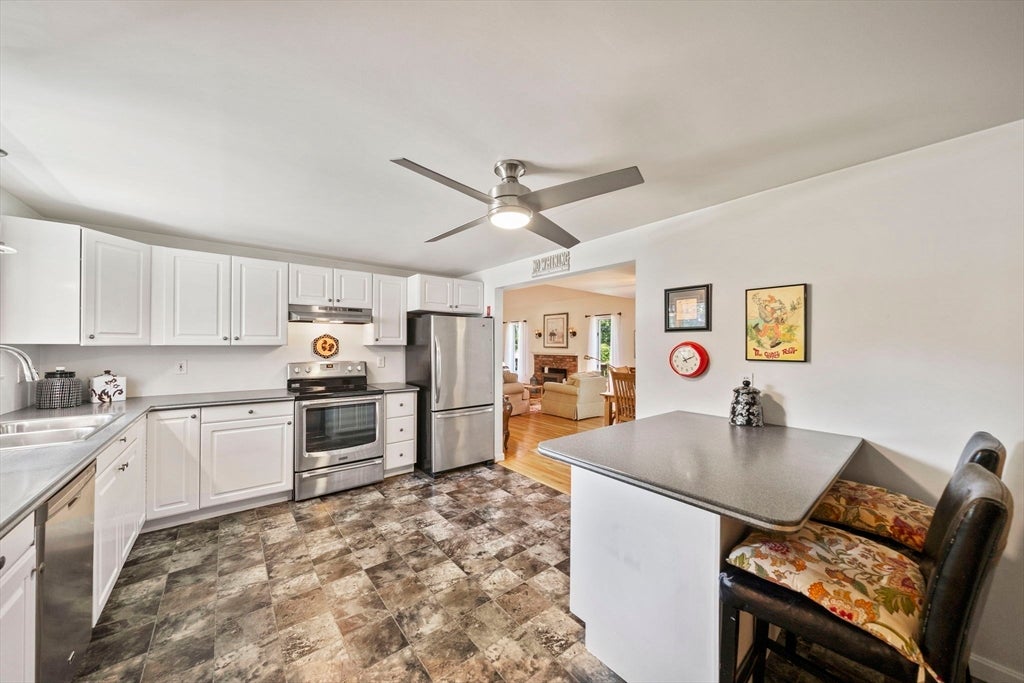 21 Colony Ave, Bourne, MA, 21 Colony Ave, Bourne, MA Photo #5