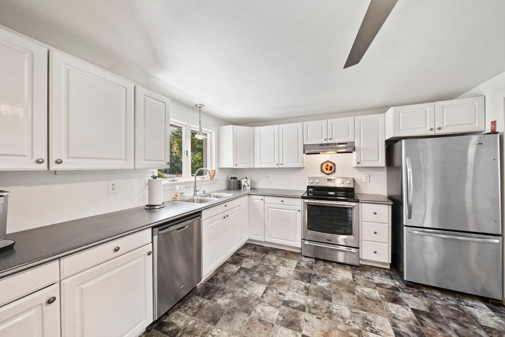 21 Colony Ave, Bourne, MA, 21 Colony Ave, Bourne, MA Photo #13