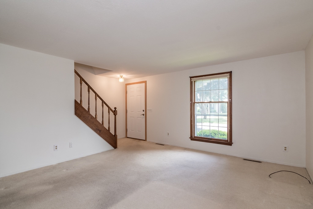 15 Plantation Dr 15