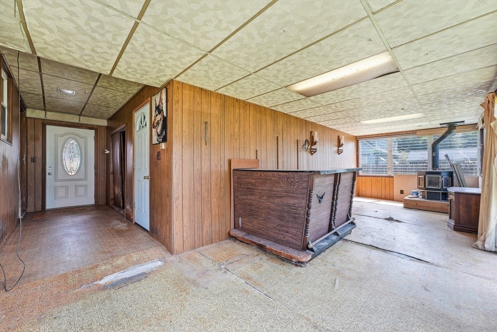 60 S West St, Agawam, MA Photo #22