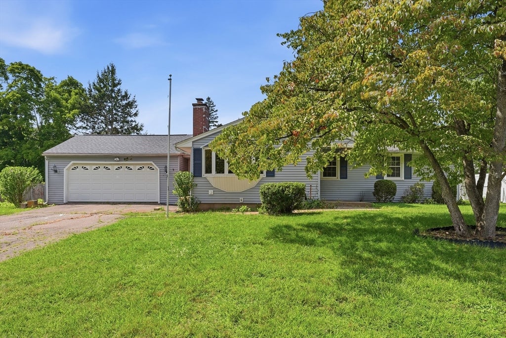 Photo of 60 S West St, Agawam, MA