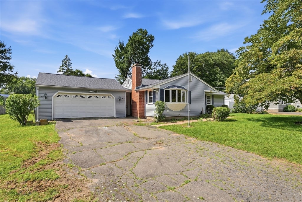 60 S West St, Agawam, MA Photo #2