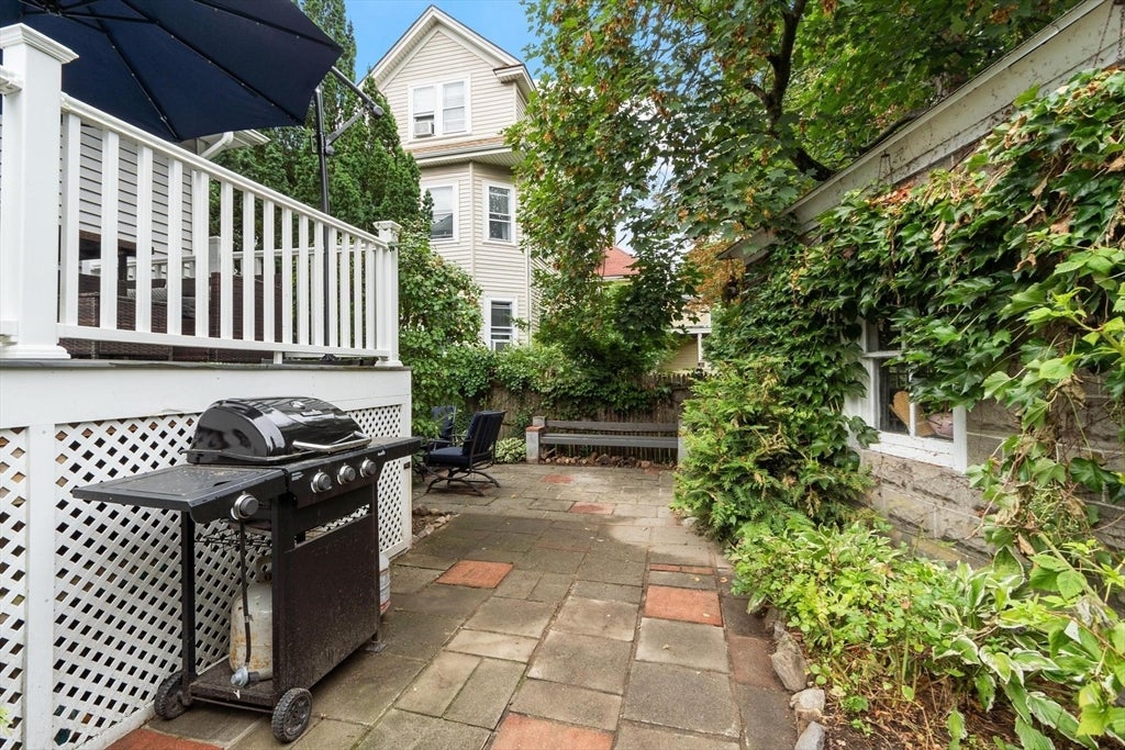 621 High St, Medford, MA Photo #24