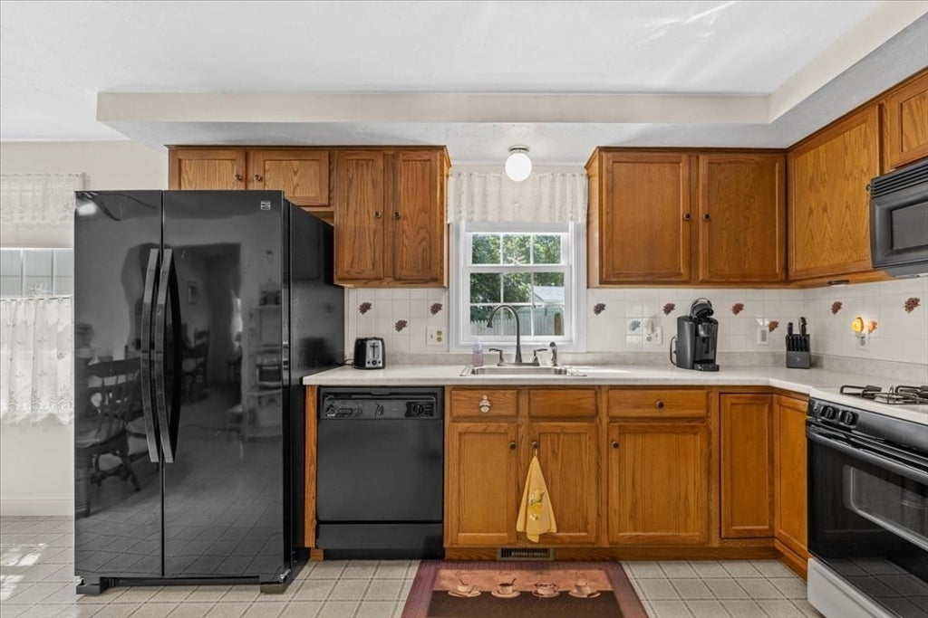 108 Wareham Lake Shore Dr, Wareham, MA, 108 Wareham Lake Shore Dr, Wareham, MA Photo #14