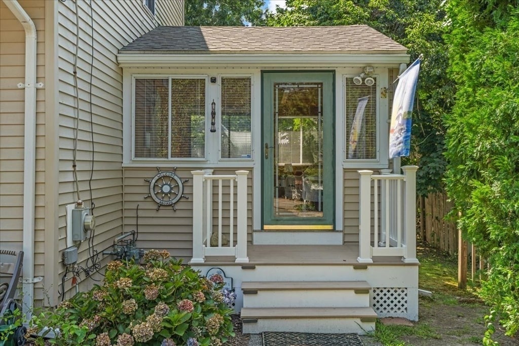 108 Wareham Lake Shore Dr, Wareham, MA, 108 Wareham Lake Shore Dr, Wareham, MA Photo #32