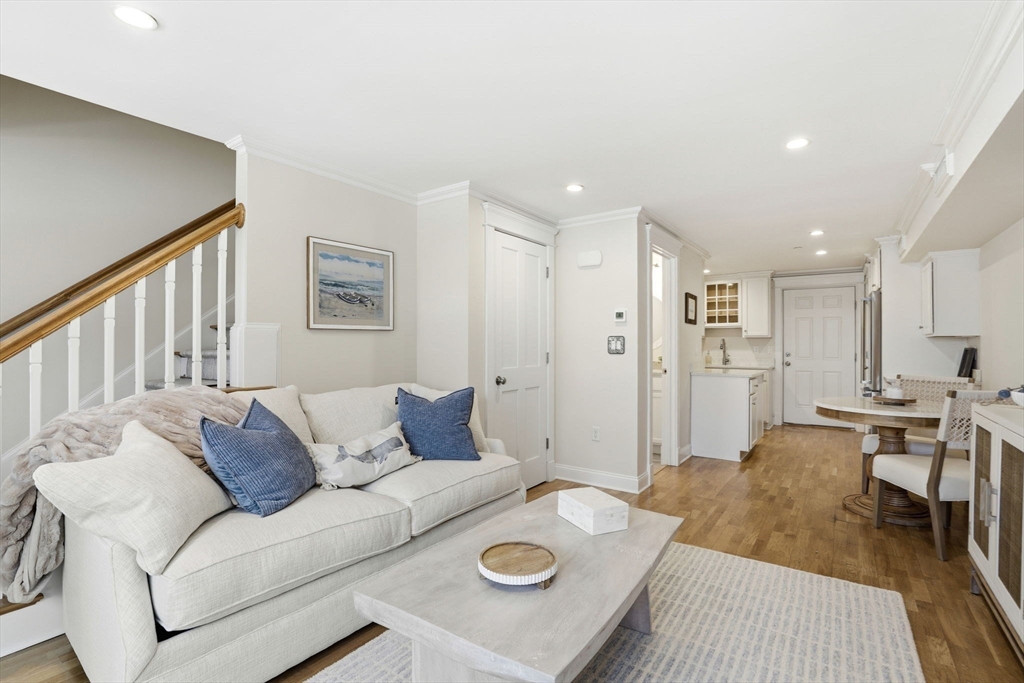 25 Howland St #2, Plymouth, MA Photo #8