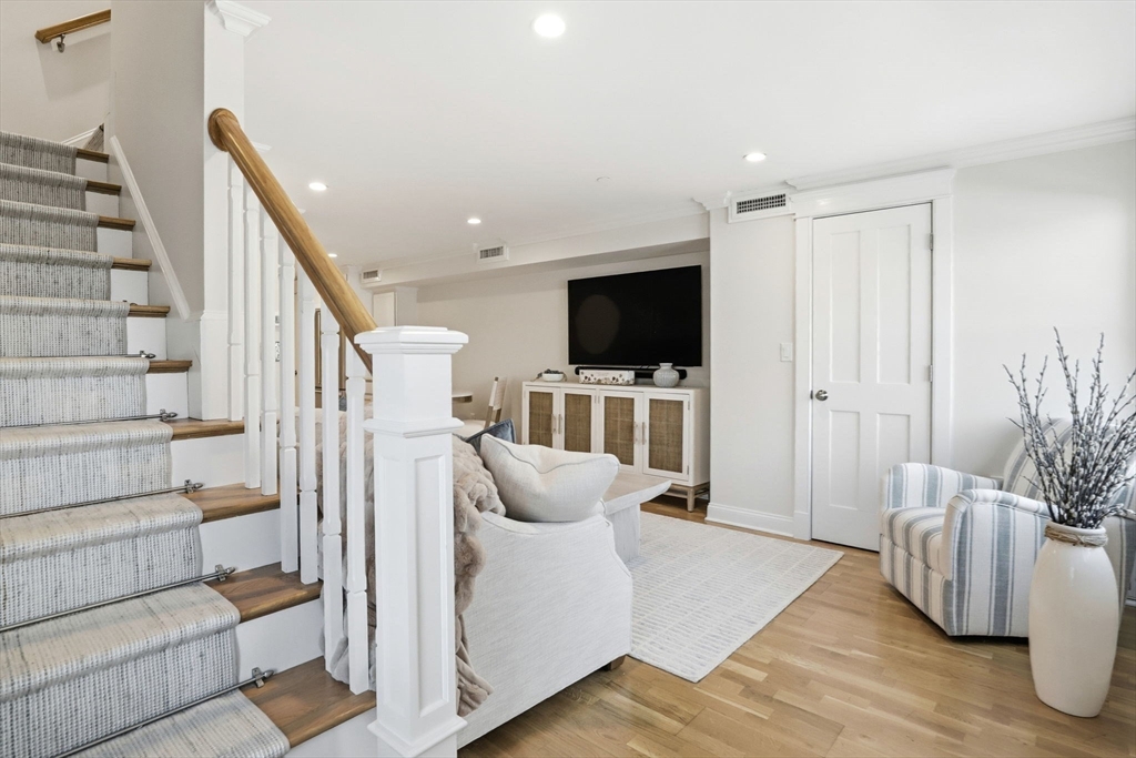 25 Howland St #2, Plymouth, MA Photo #17
