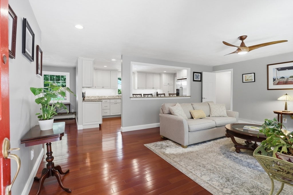 17 Hickory Lane, Framingham, MA, 17 Hickory Lane, Framingham, MA Photo #4