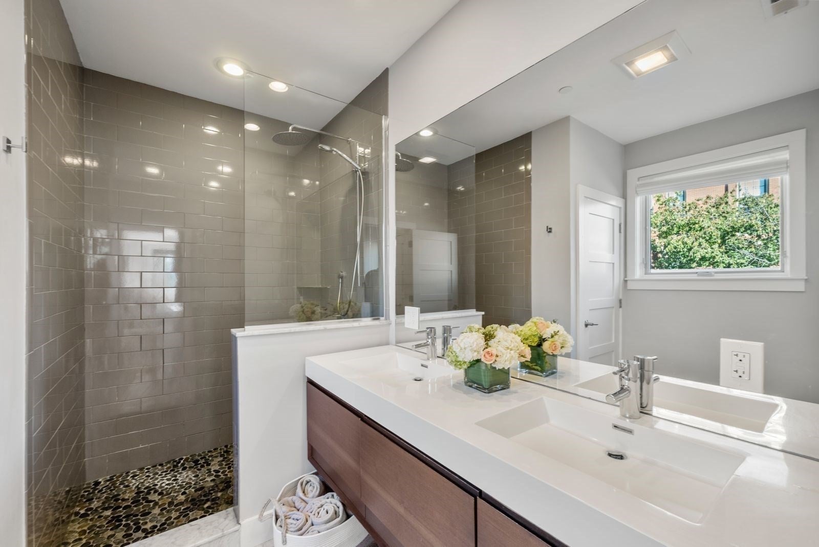 63 Rutherford Avenue, Boston, MA Photo #25
