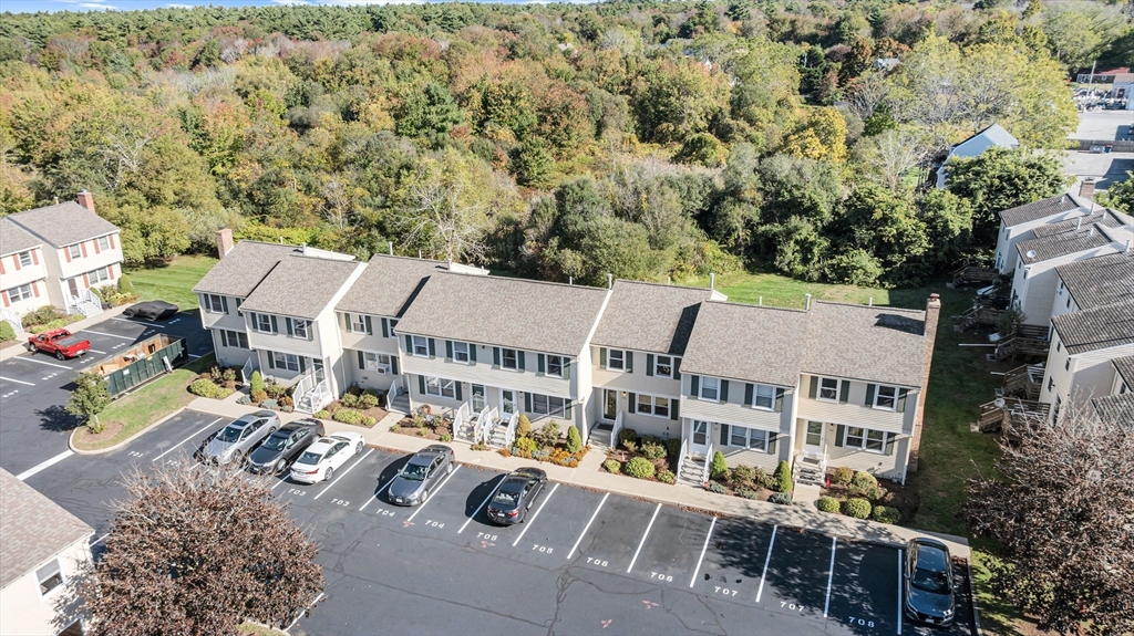 706 Ocean Meadows 706