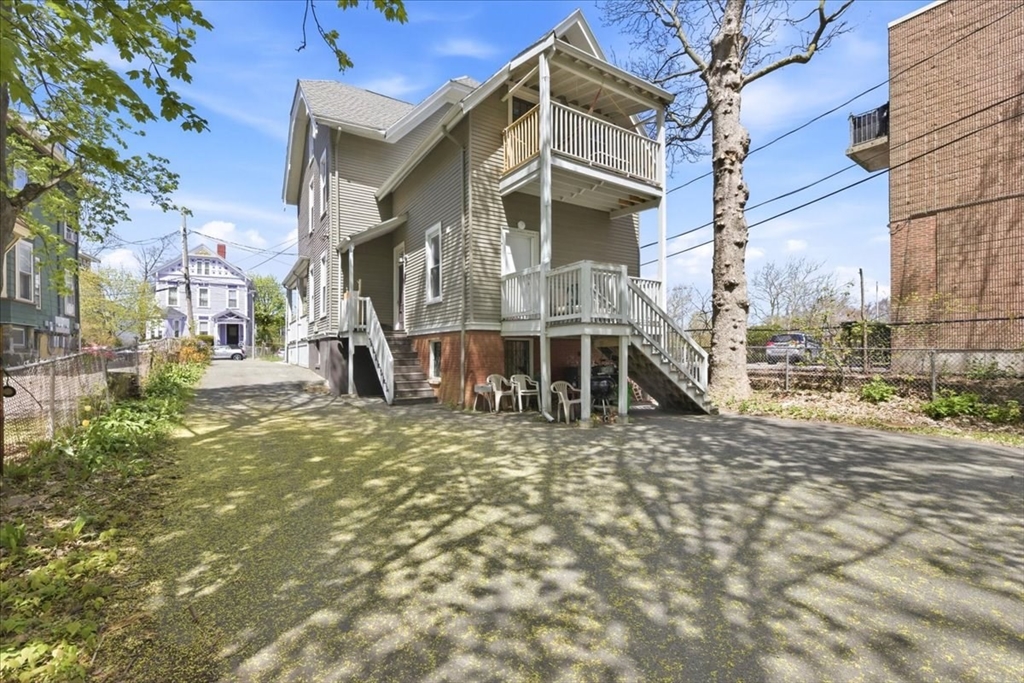 14 Mayfair St, Boston, MA Photo #37
