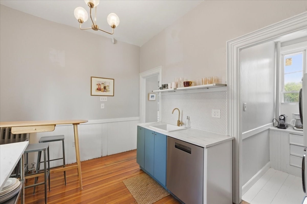 14 Mayfair St, Boston, MA Photo #11