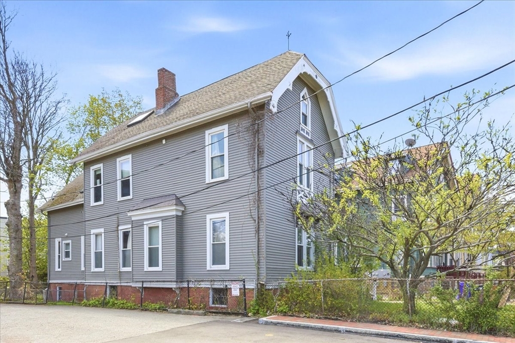 14 Mayfair St, Boston, MA Photo #2