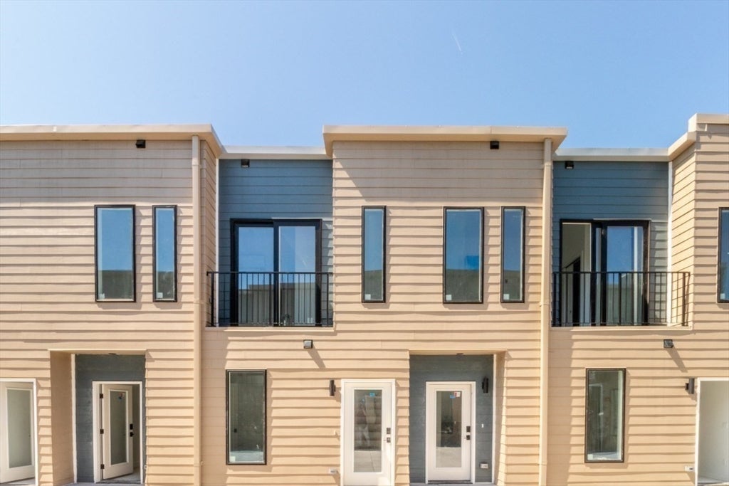 150 Williams ST #14, Chelsea, MA Photo #6