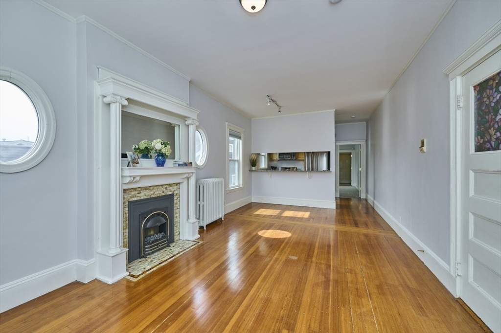 33 Adams Street 3